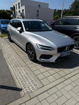 Volvo V60 B4 D Geartronic Momentum Pro Momentum Pro - Volvo Hybrid (Diesel/Elektro)