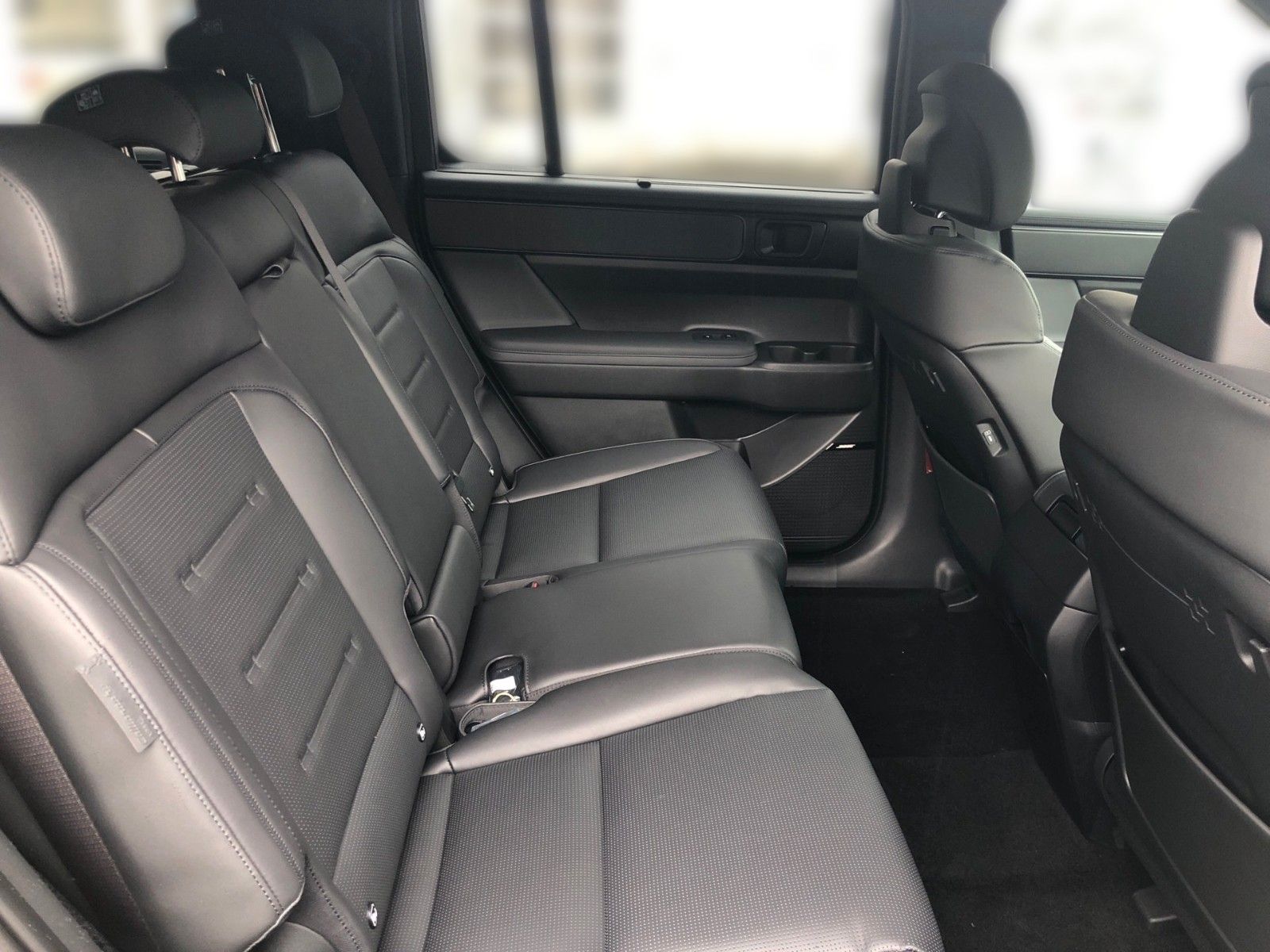 Hyundai SANTA FE - Bild 11