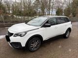 Peugeot 5008 7 Sitzer LPG Gasumbau AHK Sitzheizung - Peugeot mit LPG-Antrieb