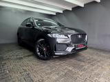Jaguar F-PACE 20d Chequered Flag AWD, R-KAM, ACC, AHK - Jaguar F-Pace Chequered-Flag
