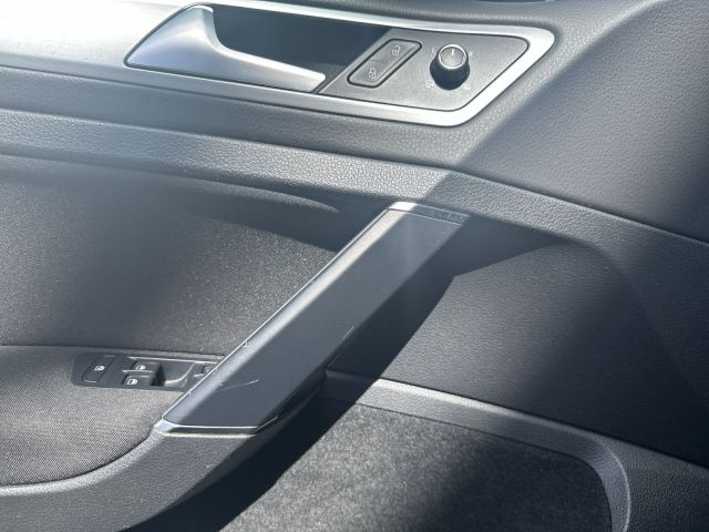 Golf VII 1.2 TSI Cup CLIMATRONIC 16 ALU NSW SITZ