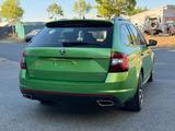 Skoda Octavia Combi RS 4x4*PANORAMA*LED*NAVI*KAMARA - Skoda Octavia: Grün, RS