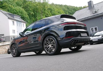 Porsche Cayenne*21",Luft,ACC,BOSE,Pano,Beifahrerdisplay*