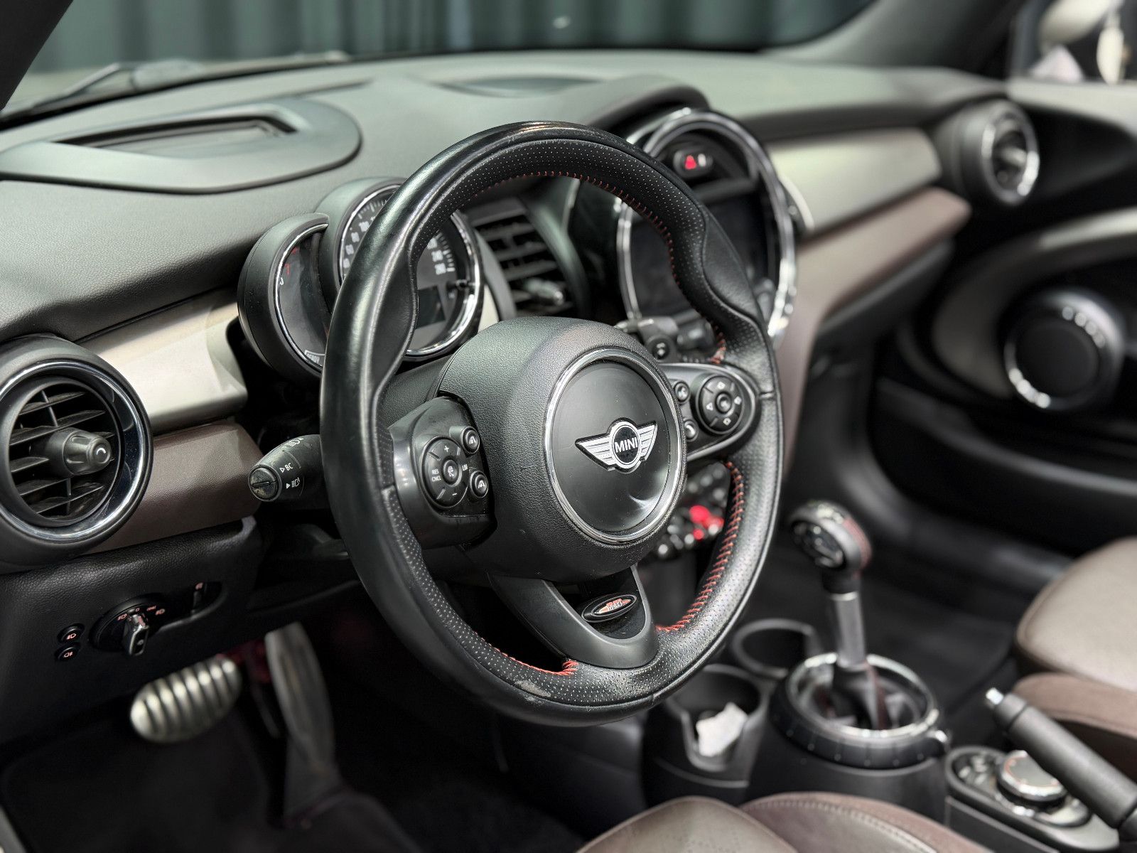 Fahrzeugabbildung MINI Cooper S Cabrio |AUTOMATIK|HuD|RF-KAMERA|LED