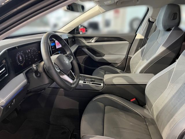 Fahrzeugabbildung Volkswagen Passat Variant 1.5 eTSI DSG BUSINESS AHK IQ.DRIV