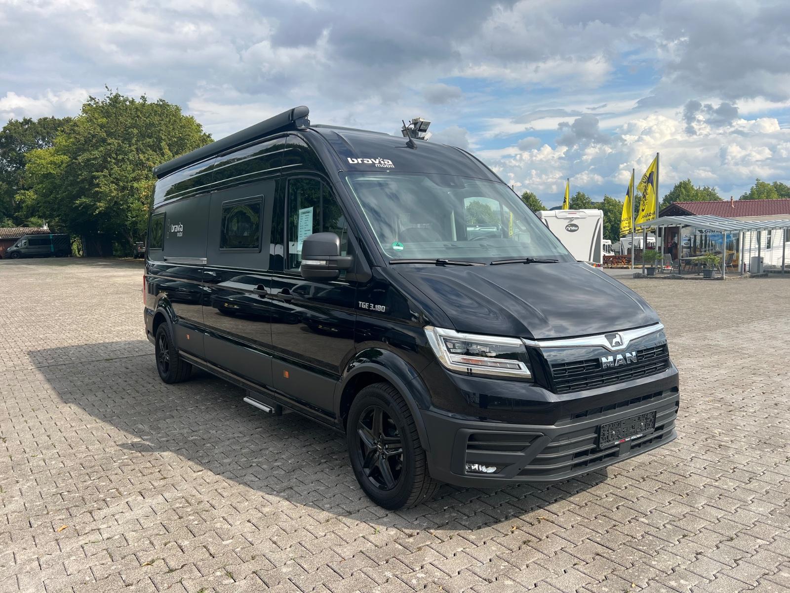 Bravia Swan 680-MAN TGE 3.180