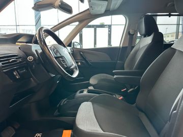 MYAUTOCENTER – Gebraucht- und Jahreswagen mit Werkstattservice in Pfaffenhofen Citroën Grand C4 Picasso Aut. *NAVI*KAMERA*PDC*SHZ*LED*