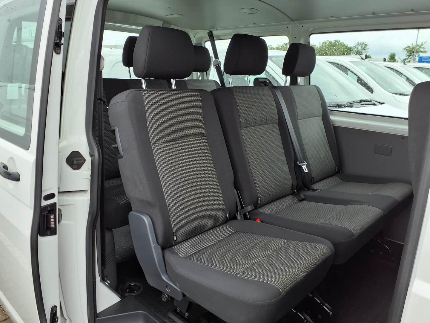 Volkswagen T6 Kombi 8 Sitzer, Shz, Finanzierungen ab 3,9%