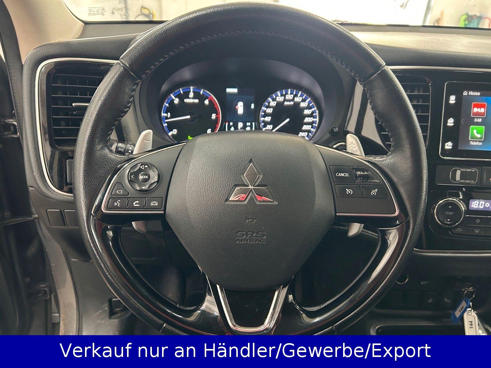 Mitsubishi Outlander 4WD Automatik Xenon SHZ  Kamera