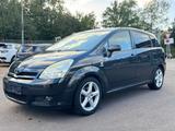 Toyota Corolla Verso 2.2 D-CAT Sol 7-Sitzer - schwarze Toyota Corolla Verso