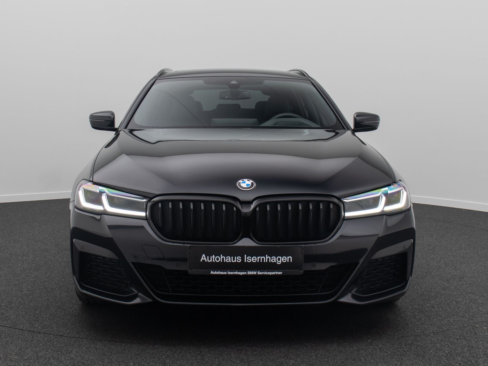 Fahrzeugabbildung BMW 540d xD M Sport DAB HUD HiFi Laser AHK Panorama