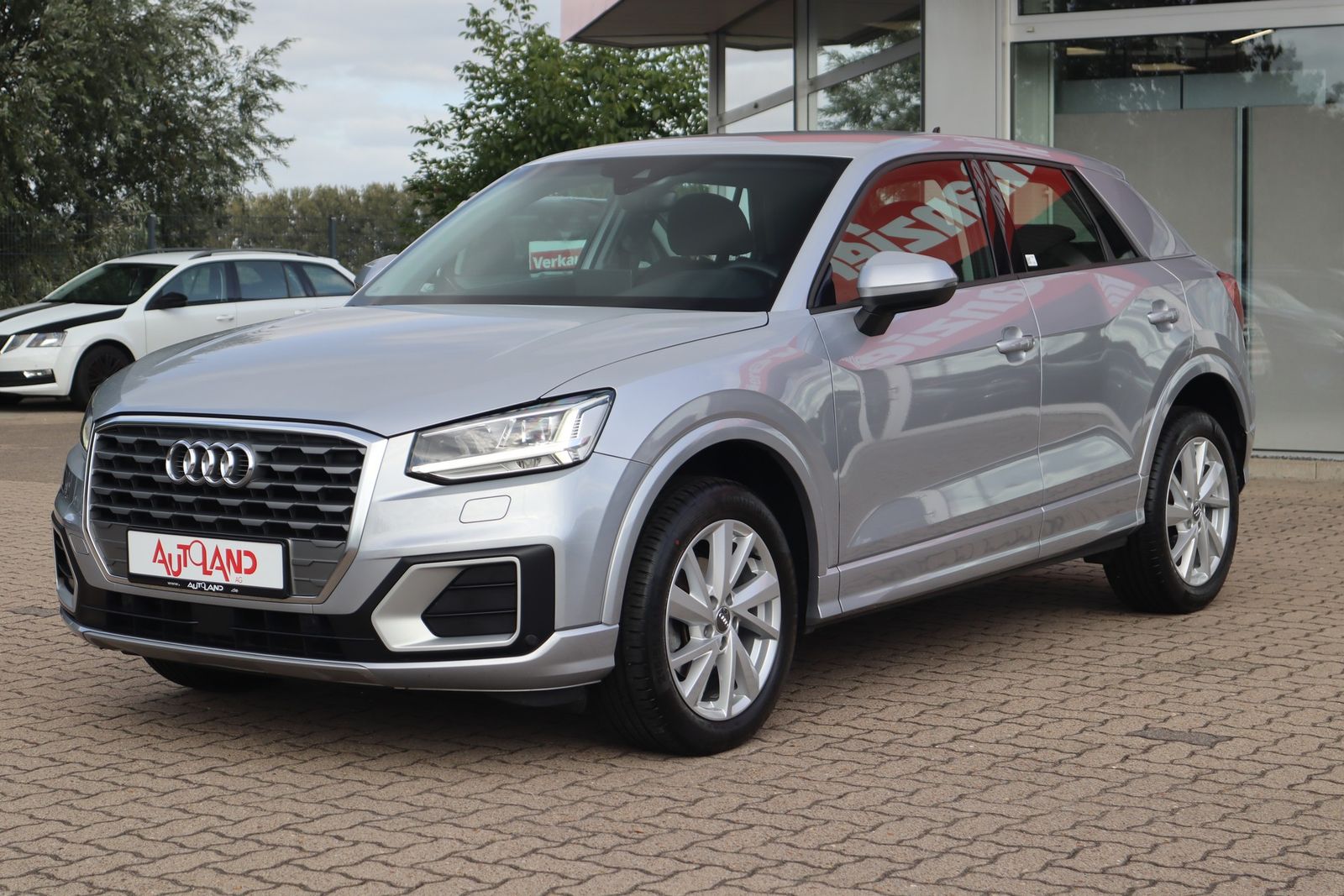 Audi Q2 35 TFSI sport S-Tronic LED Navi ACC AHK PDC imagem 2