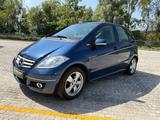 Mercedes-Benz A 200 Avantgarde AUTOMATIK/STZHZG/KLIMA/AHK/S-HE - Mercedes-Benz A 200: Avantgarde