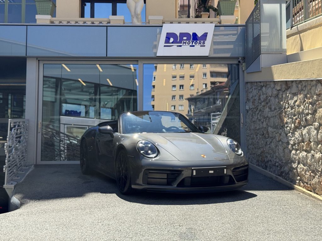 Porsche 992 Carrera 4 GTS Cabriolet