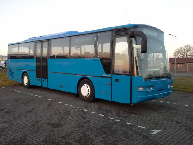 Neoplan N3316Ü