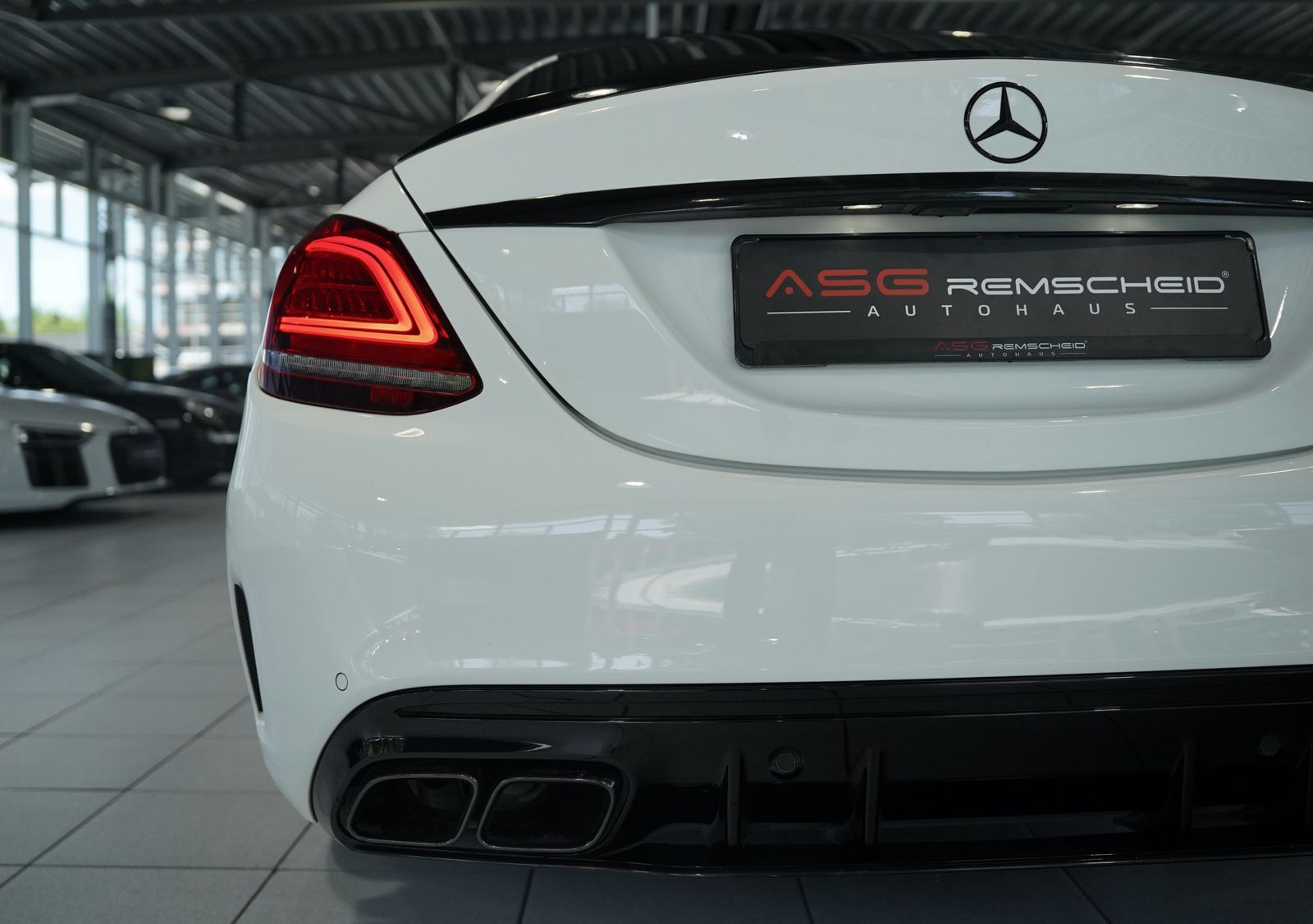 Mercedes Benz C 63 Amg