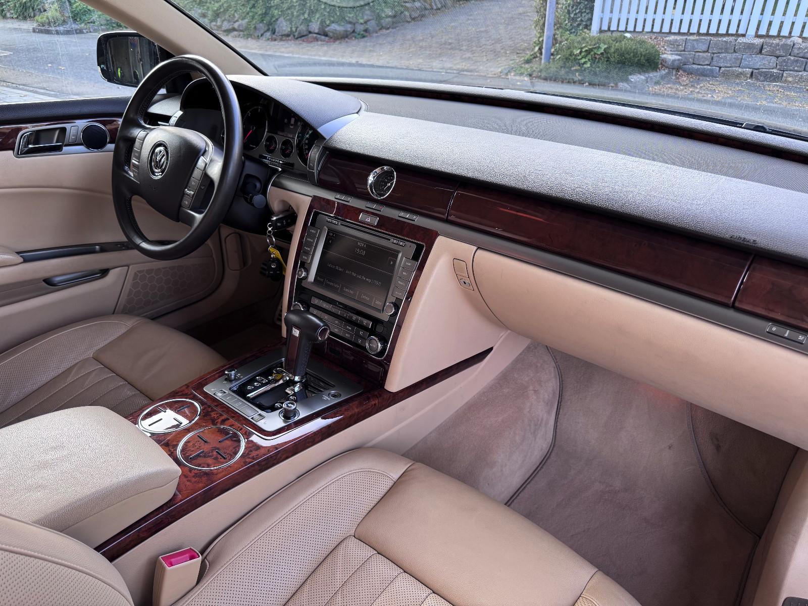 Volkswagen Phaeton 3.0 V6 TDI 4MOTION Tiptronic 5-Sitzer -