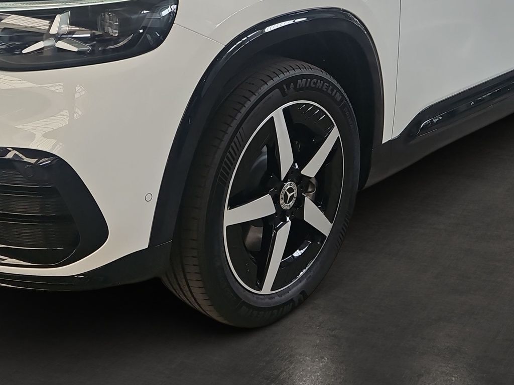Fahrzeugabbildung Mercedes-Benz GLB 250+ EQ +AMG-LINE+NIGHT+MEMORY+PANO+MASSAGE+