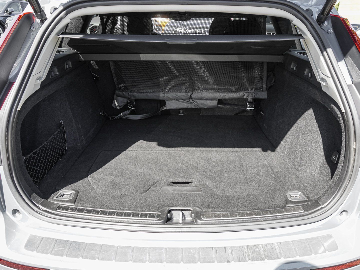 Volvo V60 Cross Country B4 D AWD Plus Bright STANDHZG foto 18