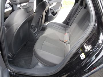 Audi A4 - 12
