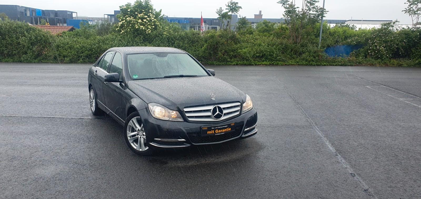 Mercedes-Benz C 180 C Limousine C 180 CGI BlueEfficiency