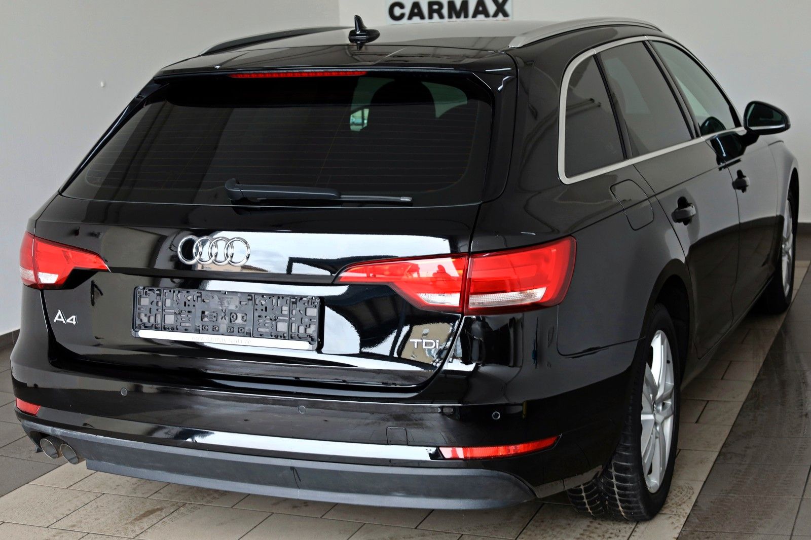 Fahrzeugabbildung Audi A4 Avant Navi,Xenon,SH,PDC