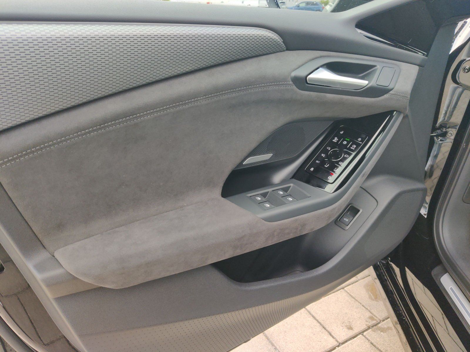 Audi A6 e-tron - Bild 16