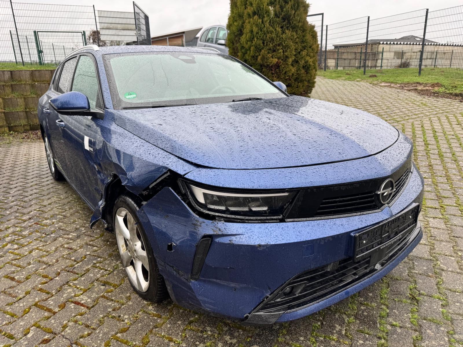 Opel Astra L Sports Tourer Business Elegance