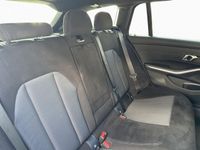 BMW 330 - Vorschau Bild 14