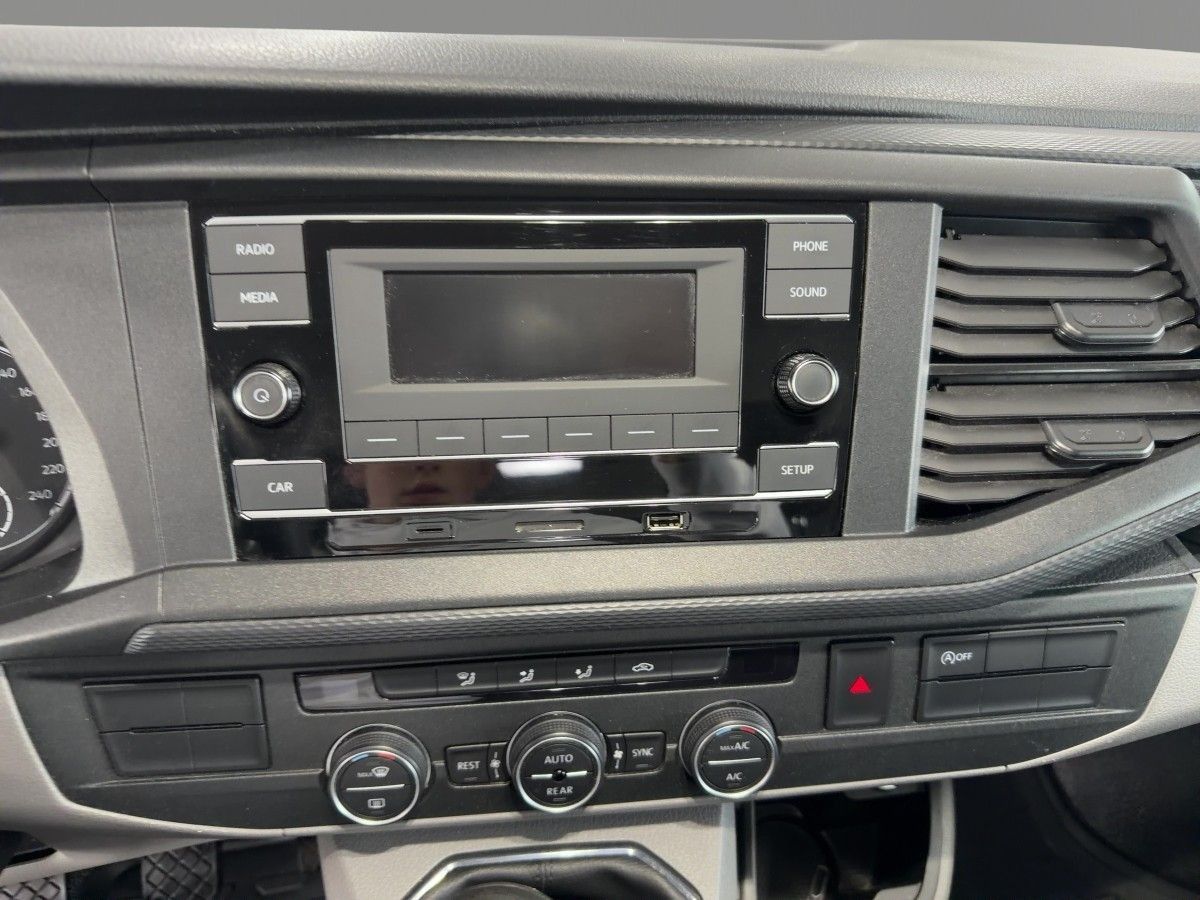 Volkswagen T6 Caravelle - Bild 12