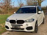 BMW X5 xDrive40d M-Sport ACC/Pano/HuD/LED+ - BMW X5: 40d M Sport
