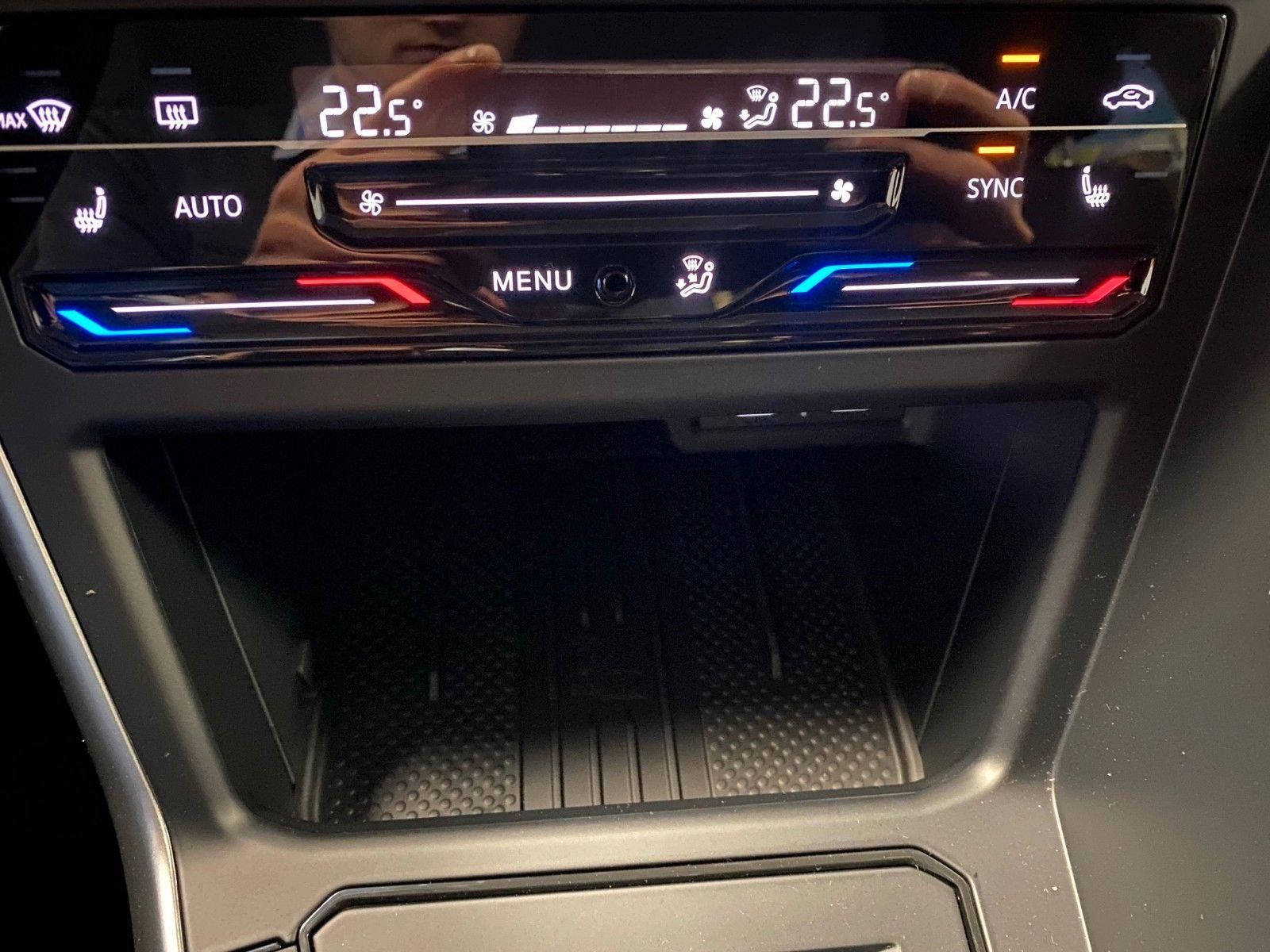 Fahrzeugabbildung Volkswagen Polo 1.0 TSI DSG Life+3 J Garantie bis 90.000 KM