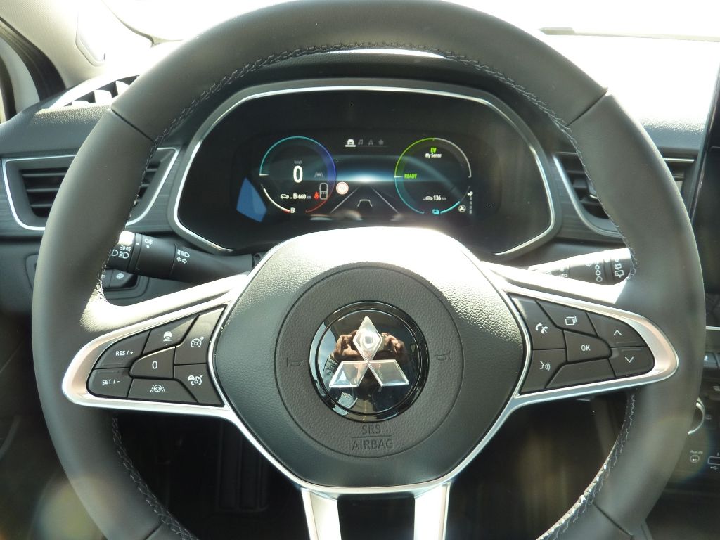 Fahrzeugabbildung Mitsubishi ASX TOP 1.6 Hybrid Leder Navi RFK el.SD