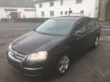 Volkswagen Jetta 1.4 TSI United Schiebedach 1. Hand Navi - Volkswagen Jetta aus 2008