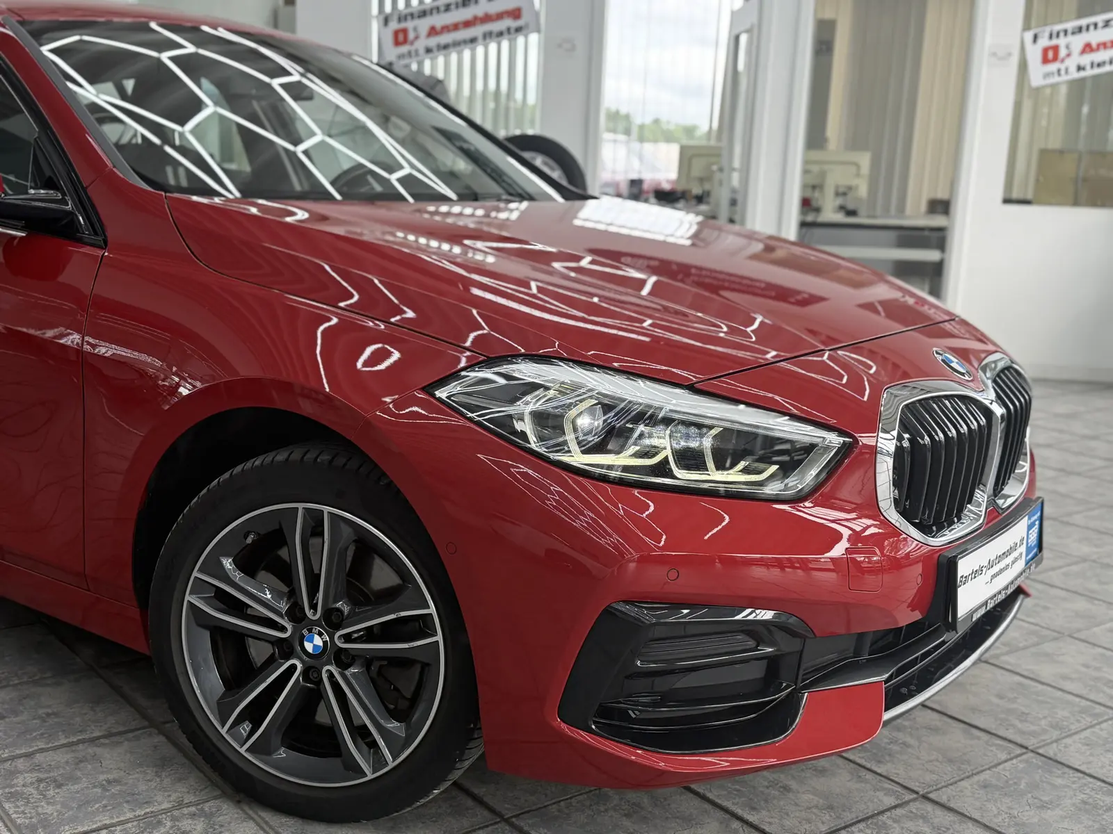 BMW 1 Series i Sport Line, 1 Hand, AHK, Kamera, Leder, миниатюра 20