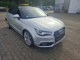 Audi A1 Sportback Amb., aus 2.Hd, vieles neu S-Line - Audi A1: Kombi