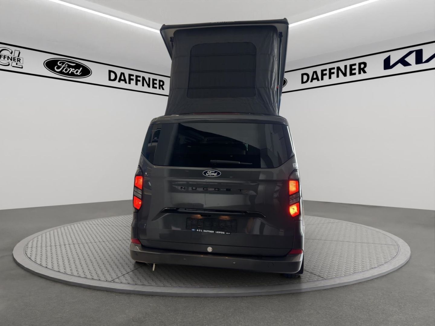 Fahrzeugabbildung Ford Nugget Camper Titanium Aufstelldach FWD