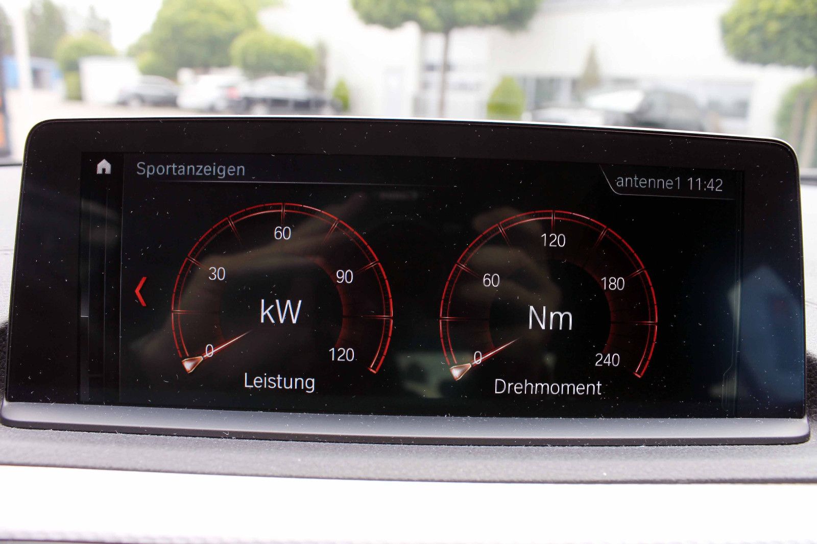 Fahrzeugabbildung BMW 118i F20 Edition M-Sport Shadow LED SHZ NAV KAM