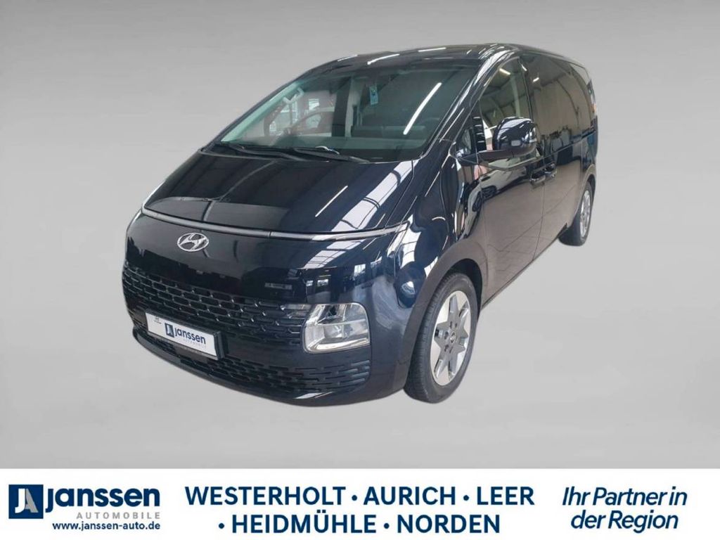 Image of Hyundai STARIA