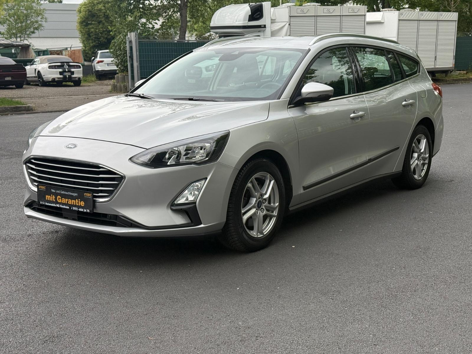 Ford Focus Turnier Cool & Connect-1.HAND-NAVI LED