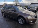 Skoda Octavia Combi 2.0 TSI 4x4 DSG Soleil - Skoda Octavia mit Benzin-Antrieb: Allradantrieb, Kombi, € 4, 2.0