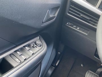 Bild 15 Opel FRONTERA EDITION HYBRID RFK PDC WINTERPAKET
