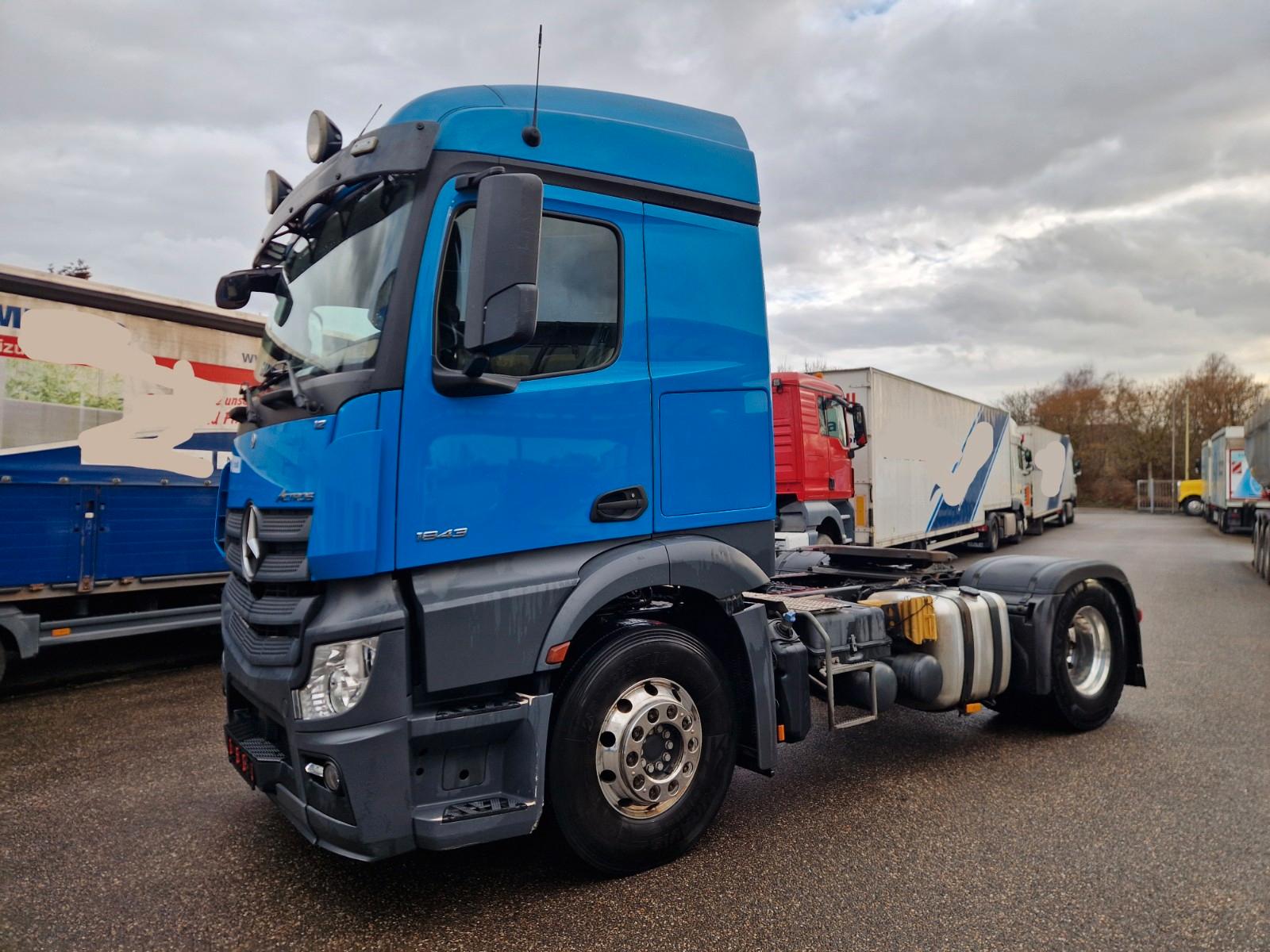 Mercedes-Benz 1843 Actros Schaltprobleme Stream Space 2,30m