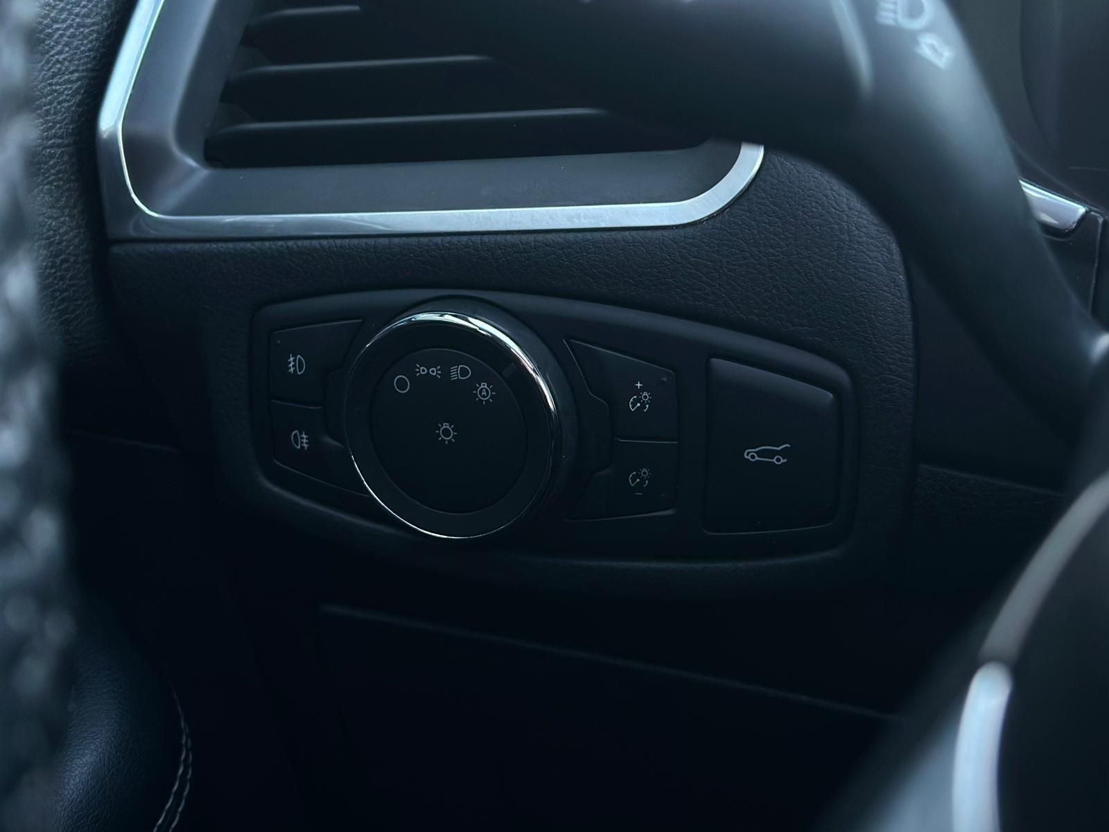 FORD Edge 2.0TDCi SPORT 4x4* LED#4xSHZ#LH#FH#KEYL#ACC - Image 18