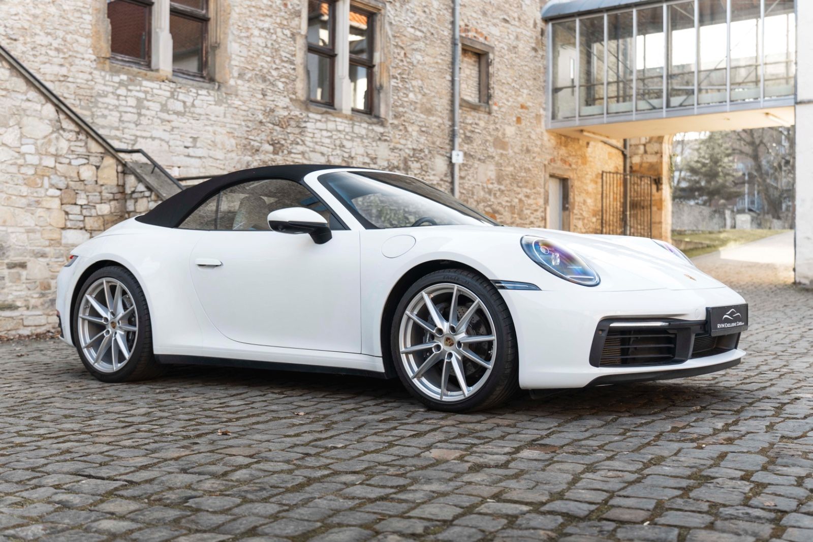 Fahrzeugabbildung Porsche 911 Carrera Cabrio PASM 360° BOSE TOTW NAV PDK