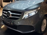 Mercedes-Benz V 250d AVANTGARDE lang Tempo LED Sthzg AHK 7Si. - Mercedes-Benz V 250 mit Diesel-Antrieb: Van