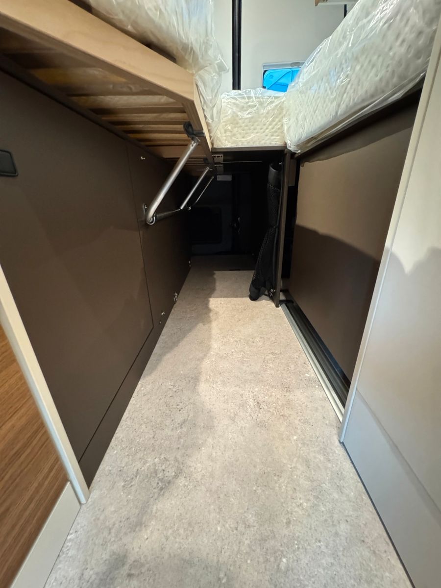 Fahrzeugabbildung Bürstner Habiton HMX 4x4 Schlafdach SIE SPAREN € 8.008,-!