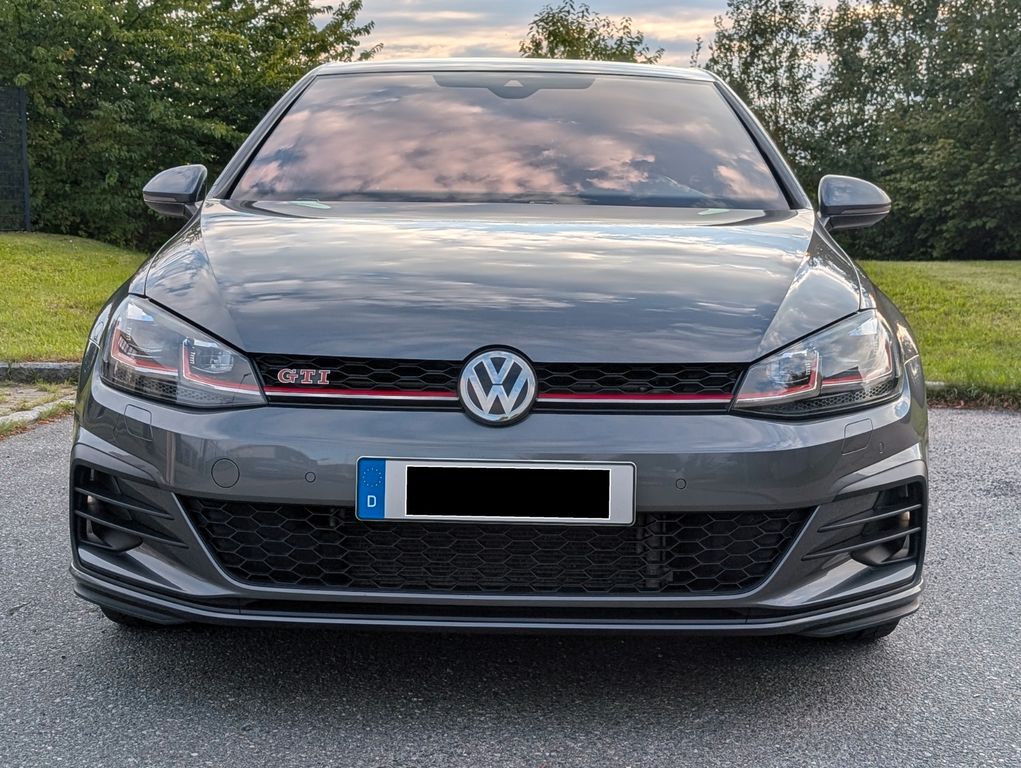 Image of Volkswagen Golf