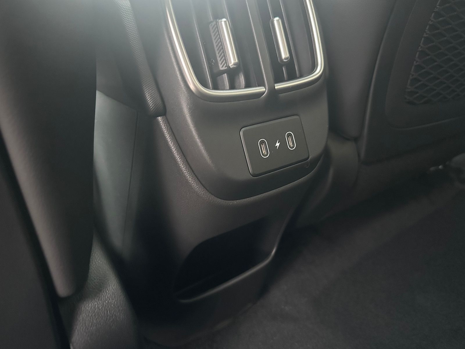 Hyundai IONIQ 6 – Bild 24