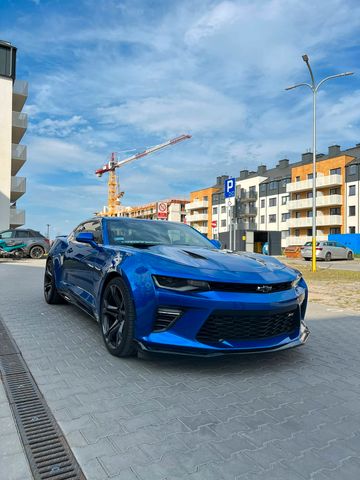 Chevrolet Camaro 6.2 V8 MT -